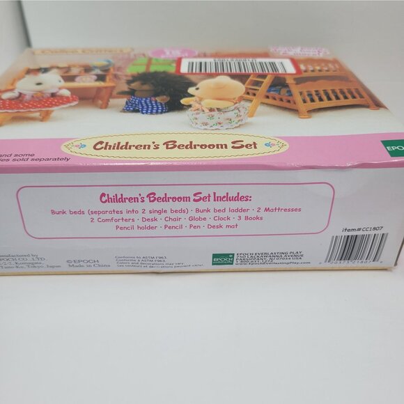 Calico Critters Children's Bedroom Set With Over 15 Pieces NOT COMPLETE - Picture 3 of 3